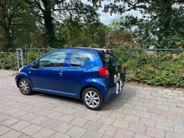 Toyota - 2008 - aygo - personenauto - afbeelding 5 van  9