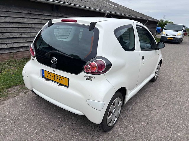 Toyota - 2009 - aygo - 1.0-12v access - personenauto - afbeelding 14 van  25