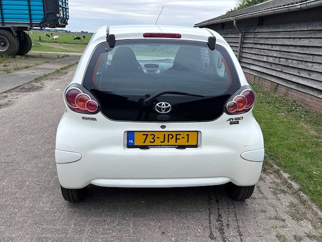 Toyota - 2009 - aygo - 1.0-12v access - personenauto - afbeelding 20 van  25