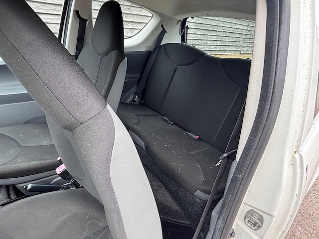 Toyota - 2009 - aygo - 1.0-12v access - personenauto - afbeelding 23 van  25