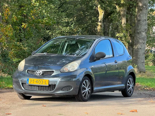 Toyota - 2009 - aygo - 1.0-12v access - pt-403-l - personenauto - afbeelding 1 van  11
