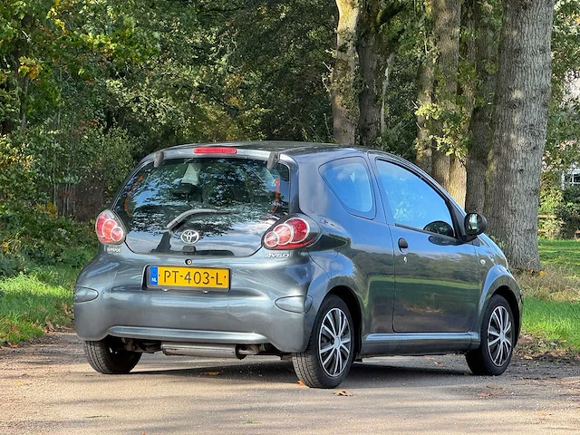Toyota - 2009 - aygo - 1.0-12v access - pt-403-l - personenauto - afbeelding 8 van  11