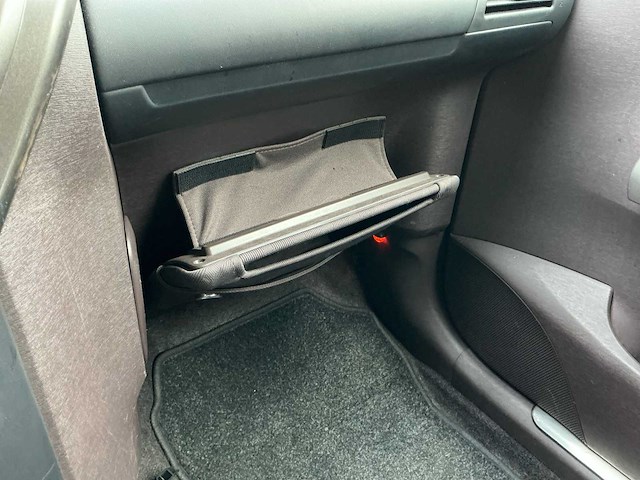 Toyota - 2009 - iq - 1.0 vvti aspiration - personenauto - afbeelding 8 van  23