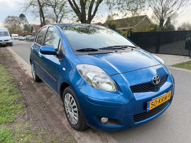 Toyota - 2010 - yaris - 1.3 vvti aspiration - 50-krn-9 - afbeelding 6 van  10