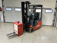 Toyota - 2011 - 8fbet15 - vorkheftruck