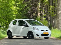 Toyota - 2011 - aygo - 1.0-12v now - 99-rkx-6 - personenauto - afbeelding 11 van  16
