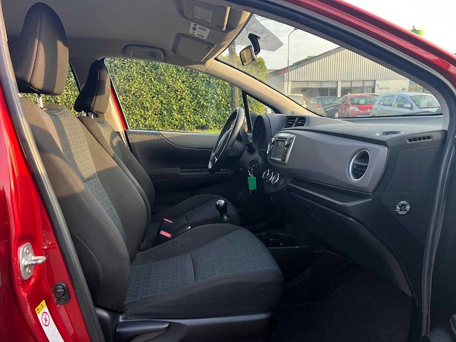 Toyota - 2011 - yaris - 1.0 vvt-i aspiration - 38-slr-1 - afbeelding 5 van  15