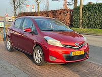 Toyota - 2011 - yaris - 1.0 vvt-i aspiration - 38-slr-1 - afbeelding 8 van  15