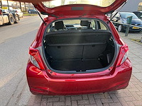 Toyota - 2011 - yaris - 1.0 vvt-i aspiration - 38-slr-1 - afbeelding 12 van  15