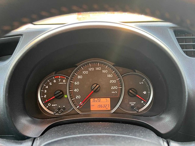 Toyota - 2011 - yaris - 1.0 vvt-i aspiration - 38-slr-1 - afbeelding 15 van  15