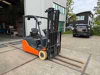 Toyota - 2012 - 8fbet16 - vorkheftruck - afbeelding 10 van  16