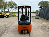 Toyota - 2012 - 8fbet16 - vorkheftruck - afbeelding 14 van  16