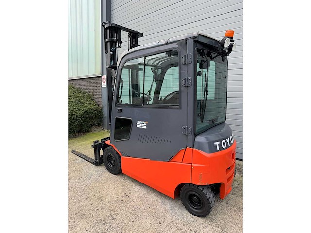 Toyota - 2013 - 8-fbmt-25 - vorkversteller, side-shift - vorkheftruck - afbeelding 4 van  10