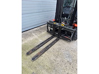 Toyota - 2013 - 8-fbmt-25 - vorkversteller, side-shift - vorkheftruck - afbeelding 9 van  10