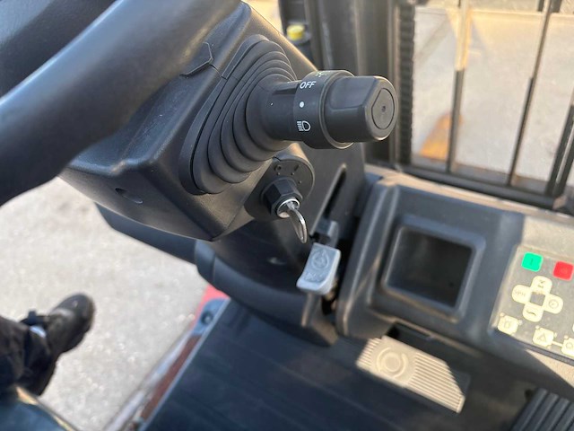 Toyota - 2015 - 8fbmt35 - vorkheftruck - afbeelding 3 van  20