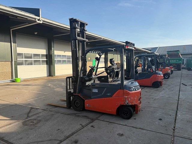 Toyota - 2015 - 8fbmt35 - vorkheftruck - afbeelding 12 van  20