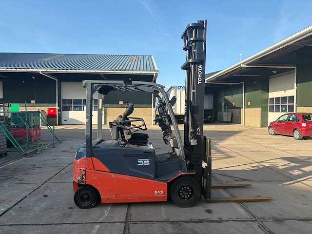 Toyota - 2015 - 8fbmt35 - vorkheftruck - afbeelding 18 van  20