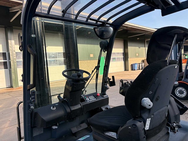 Toyota - 2015 - 8fbmt35 - vorkheftruck - afbeelding 2 van  20