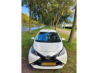 Toyota - 2015 - aygo - 1.0 vvt-i x-play automaat - l-233-vp - afbeelding 17 van  18