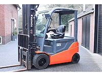 Toyota - 2016 - fbmkt30 - 4271 uren - 5.02m triplex, free-lift, side-shift - vorkheftruck - afbeelding 9 van  16