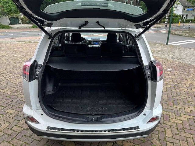 Toyota - 2016 - rav4 - 2.5 hybrid first ed. - j-856-fp - afbeelding 9 van  16