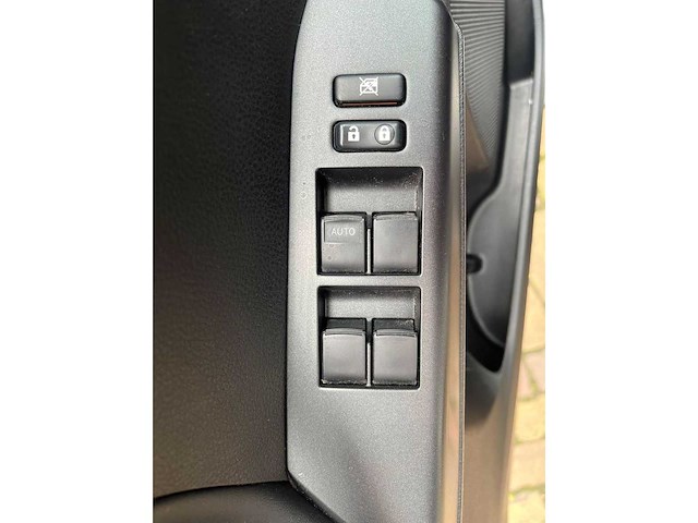 Toyota - 2016 - rav4 - 2.5 hybrid first ed. - j-856-fp - afbeelding 14 van  16