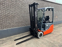 Toyota - 2017 - 8-fbek-16-t - 5m triplex, free-lift - vorkheftruck - afbeelding 1 van  11