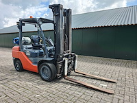 Toyota - 2017 - tonero 35 - vorkheftruck - afbeelding 1 van  31