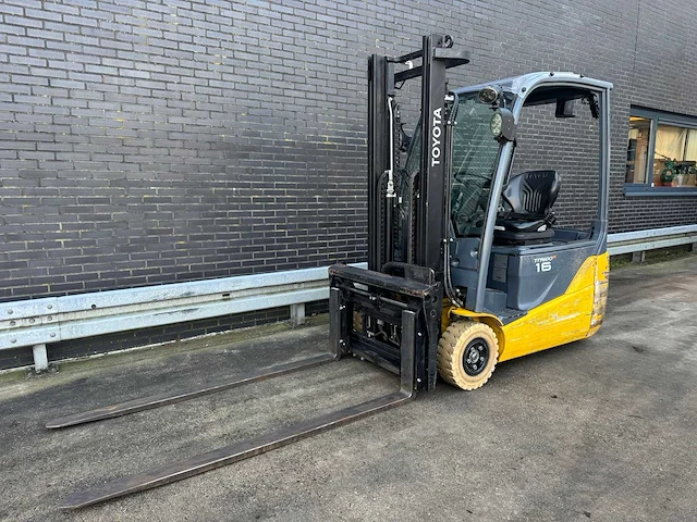 Toyota - 2018 - 8-fbe-16-t - 3.3m duplex, free-lift, side-shift - vorkheftruck - afbeelding 1 van  14