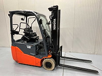 Toyota - 2018 - 8fbe16t - vorkheftruck, freelift, side shift - kunststof dak - 4e functie - afbeelding 16 van  18