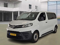 Toyota - 2020 - proace shuttle - 1.5 d-4d cool co.med - personenauto