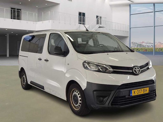 Toyota - 2020 - proace shuttle - 1.5 d-4d cool co.med - personenauto - afbeelding 10 van  15