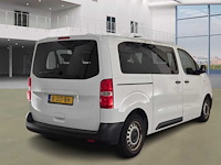 Toyota - 2020 - proace shuttle - 1.5 d-4d cool co.med - personenauto - afbeelding 10 van  16