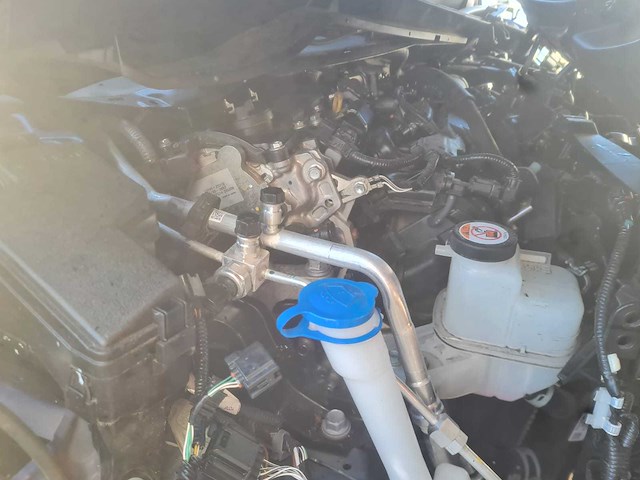 Toyota - 2021 - yaris - 1.5 hyb. dynamic - personenauto - afbeelding 3 van  7