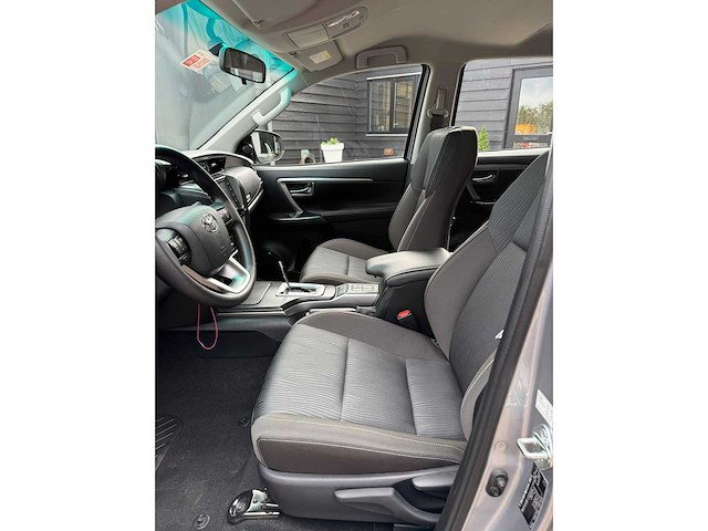 Toyota - 2025 - fortunner 4x4 4wd - personenauto - afbeelding 14 van  30