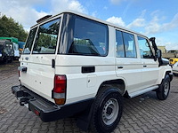 Toyota - 2025 - landcruiser - hzj78 - personenauto - afbeelding 10 van  29