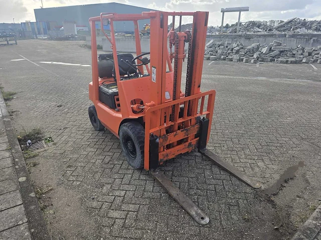 Toyota - 2fg20-13047 - vorkheftruck - afbeelding 11 van  16