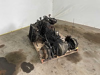Toyota - 4-cylinder - benzinemotor - afbeelding 1 van  12
