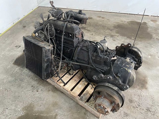 Toyota - 4-cylinder - benzinemotor - afbeelding 5 van  12