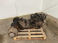 Toyota - 4-cylinder - dieselmotor - afbeelding 1 van  13