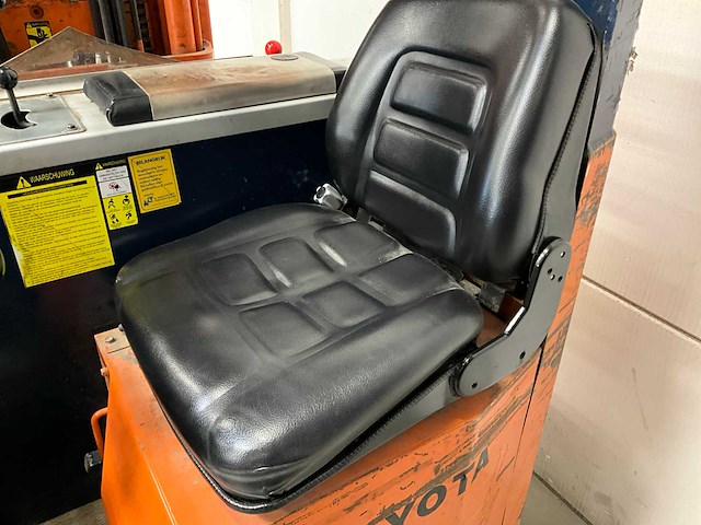 Toyota - 5fbre14 - elektrisch - reachtruck - afbeelding 12 van  15