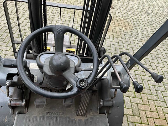 Toyota - 6fgf30 - lpg - vorkheftruck - afbeelding 2 van  12