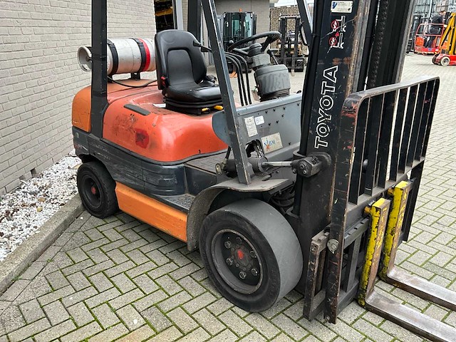 Toyota - 6fgf30 - lpg - vorkheftruck - afbeelding 8 van  12