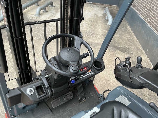 Toyota - 8-fbe-16-t - forklift trucks - 2016 - afbeelding 8 van  9
