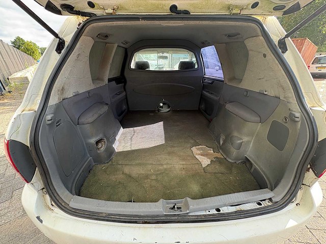 Toyota - avensis verso - 2.0 vvt-i l. luna van - car - 2003 - afbeelding 5 van  15