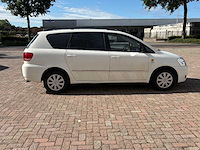 Toyota - avensis verso - 2.0 vvt-i l. luna van - car - 2003 - afbeelding 12 van  15