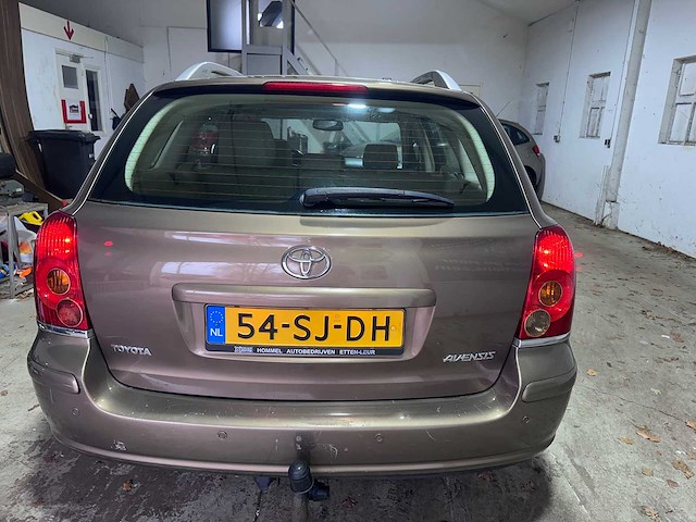 Toyota - avensis wagon - 2.4 vvti executive automaat- 54-sj-dh- 2006 - afbeelding 8 van  14