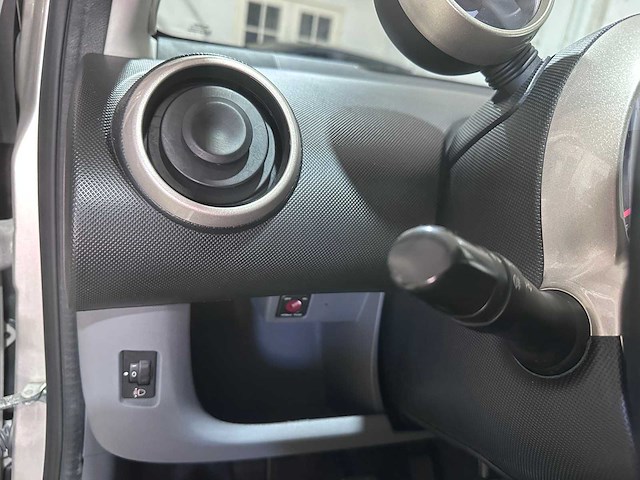 Toyota - aygo - 1.0-12v calvin klein - jzj-48-b- 2007 - afbeelding 3 van  18