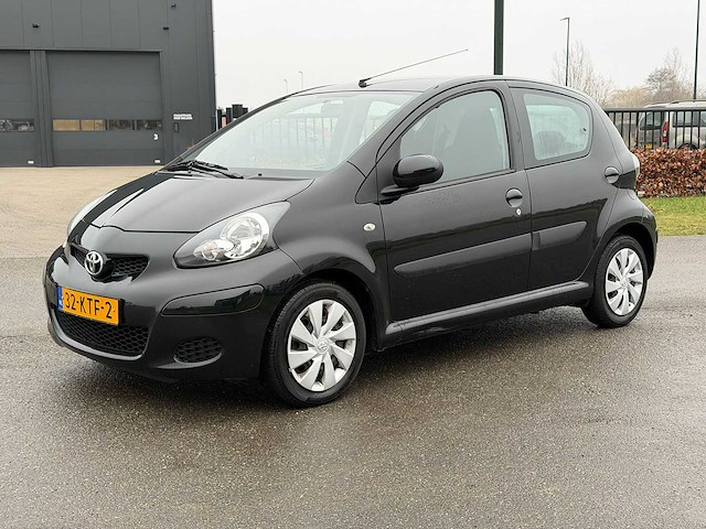 Toyota - aygo - 1.0-12v comfort - car - 2010|32-ktf-2|iaw - afbeelding 1 van  19
