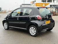 Toyota - aygo - 1.0-12v comfort - car - 2010|32-ktf-2|iaw - afbeelding 12 van  19